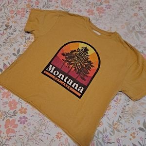 NWT CUTE MONTANA CROP TOP TEE